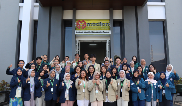 Medion Ajak Mahasiswa Kedokteran Hewan Kenali Industri Farmasi Veteriner