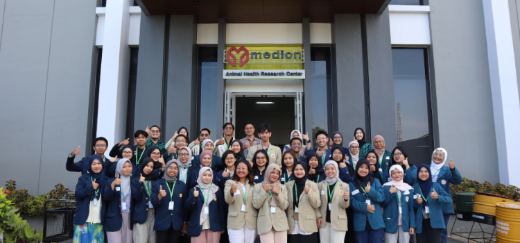 Medion Ajak Mahasiswa Kedokteran Hewan Kenali Industri Farmasi Veteriner