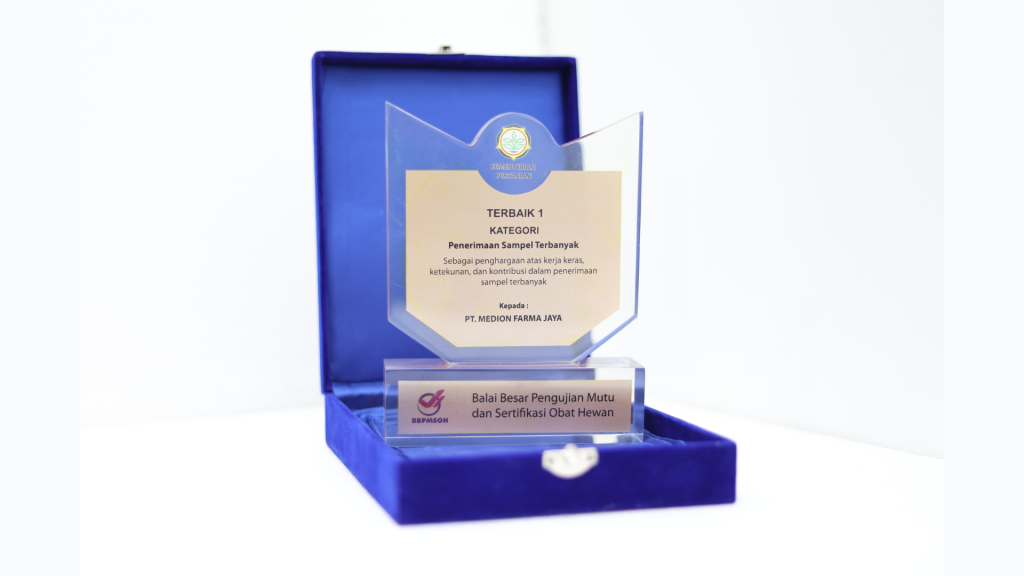 PT Medion Farma Jaya Raih 3 Penghargaan dari BBPMSOH 3 2