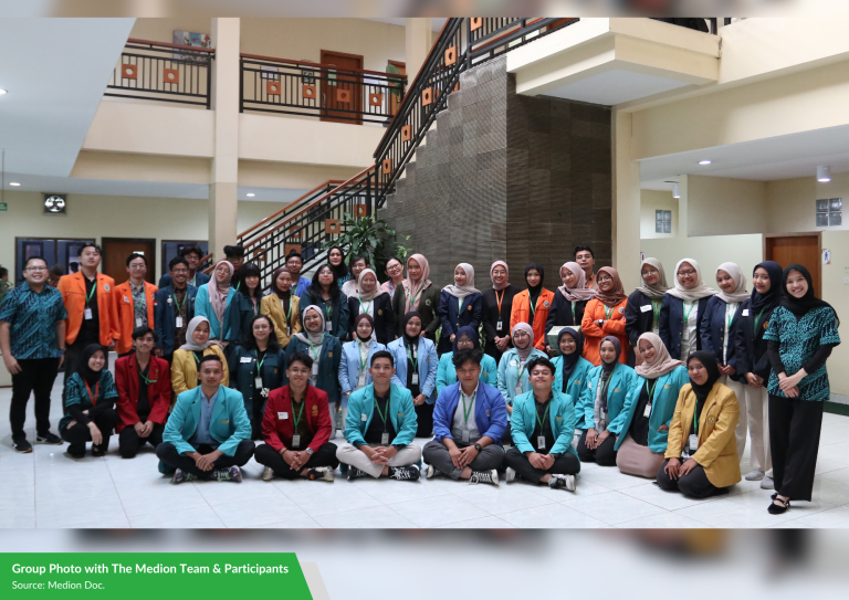 Group Photo with The Medion Team & Participants