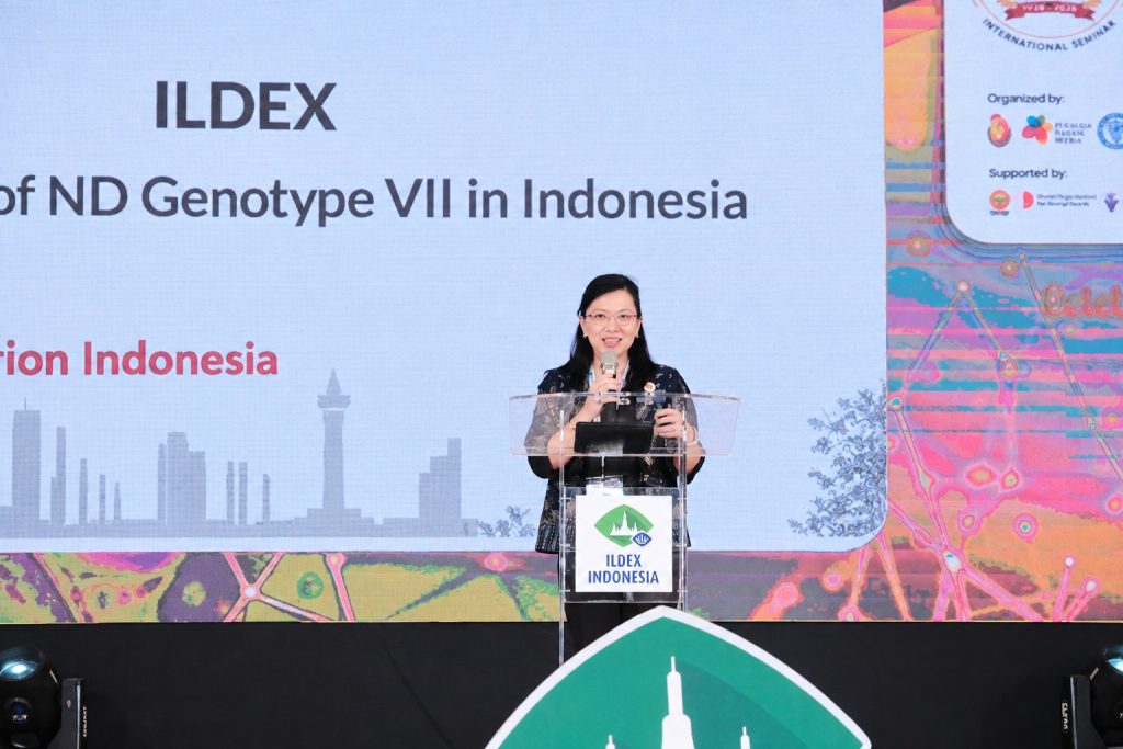 100 Tahun Newcastle Disease, Medion dan ASOHI Berbagi Perspektif tentang Perkembangan di Indonesia 1 Melina Jonas M.Sc . MBA. M.Th . sebagai salah satu pembicara